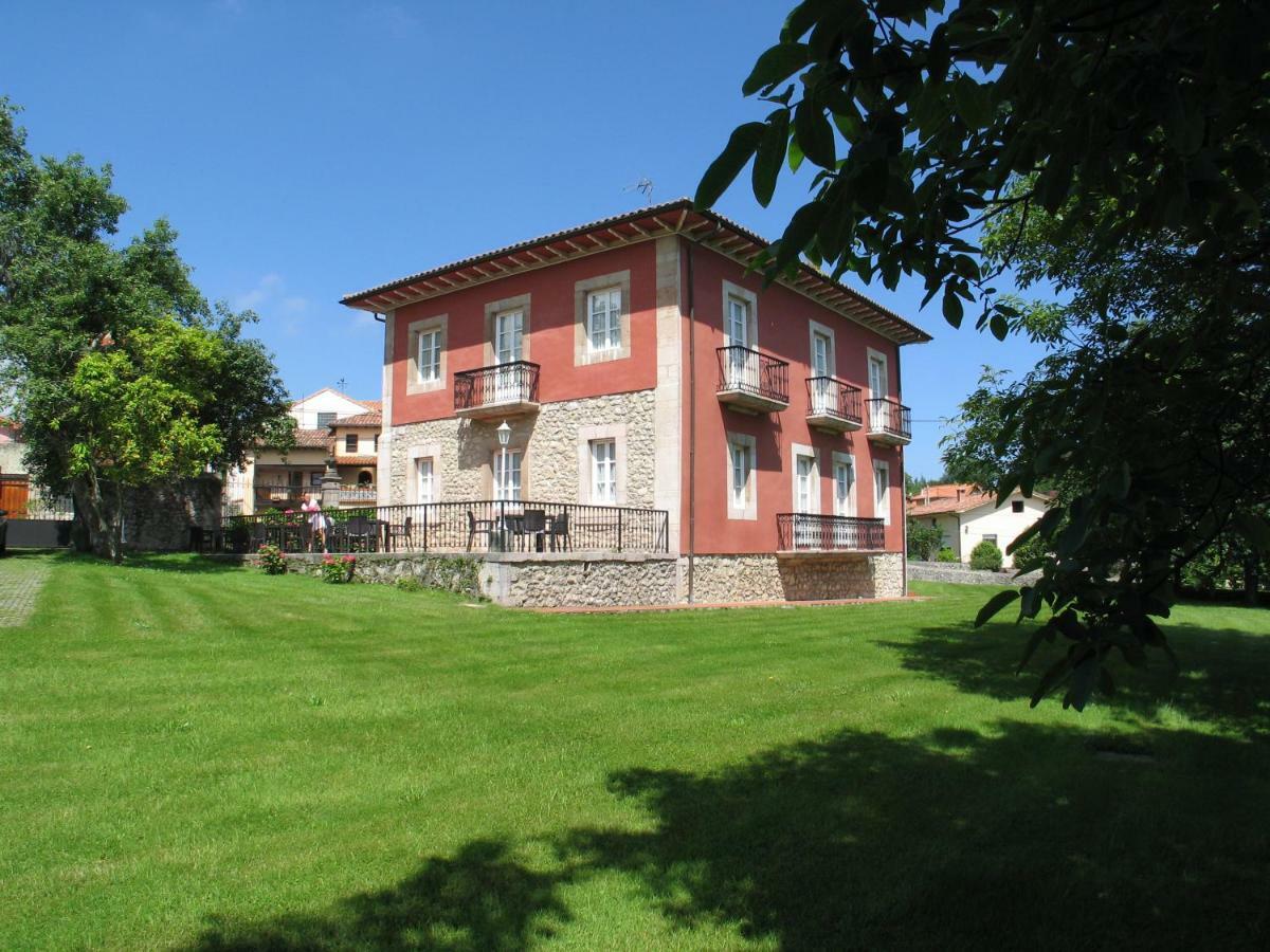 Apartamentos Santa Marina Llanes Exterior photo